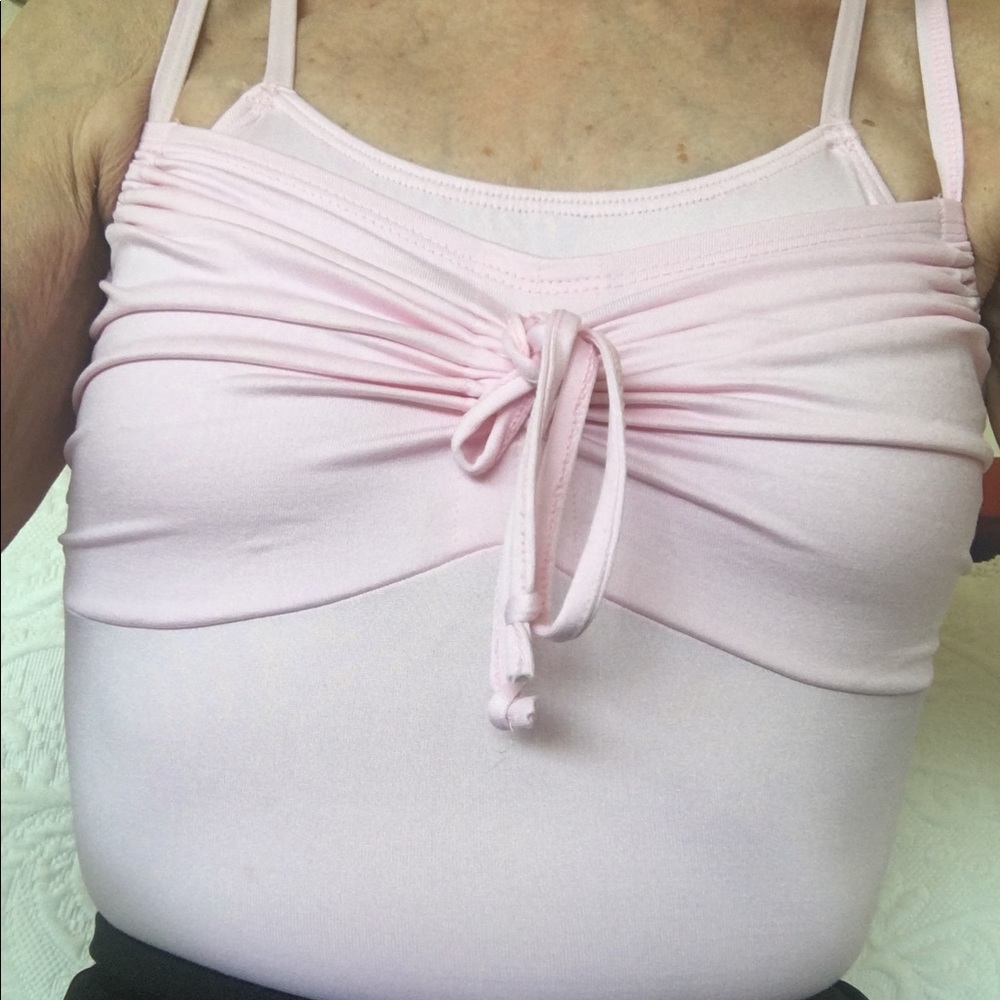 Pink leotards - Picture 3 of 3